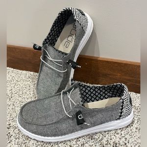 Wendy Chambray Onyx Hey Dudes